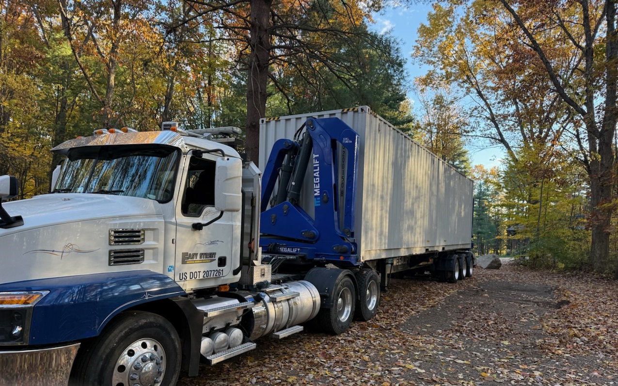 Sidelifter Container Transportation)